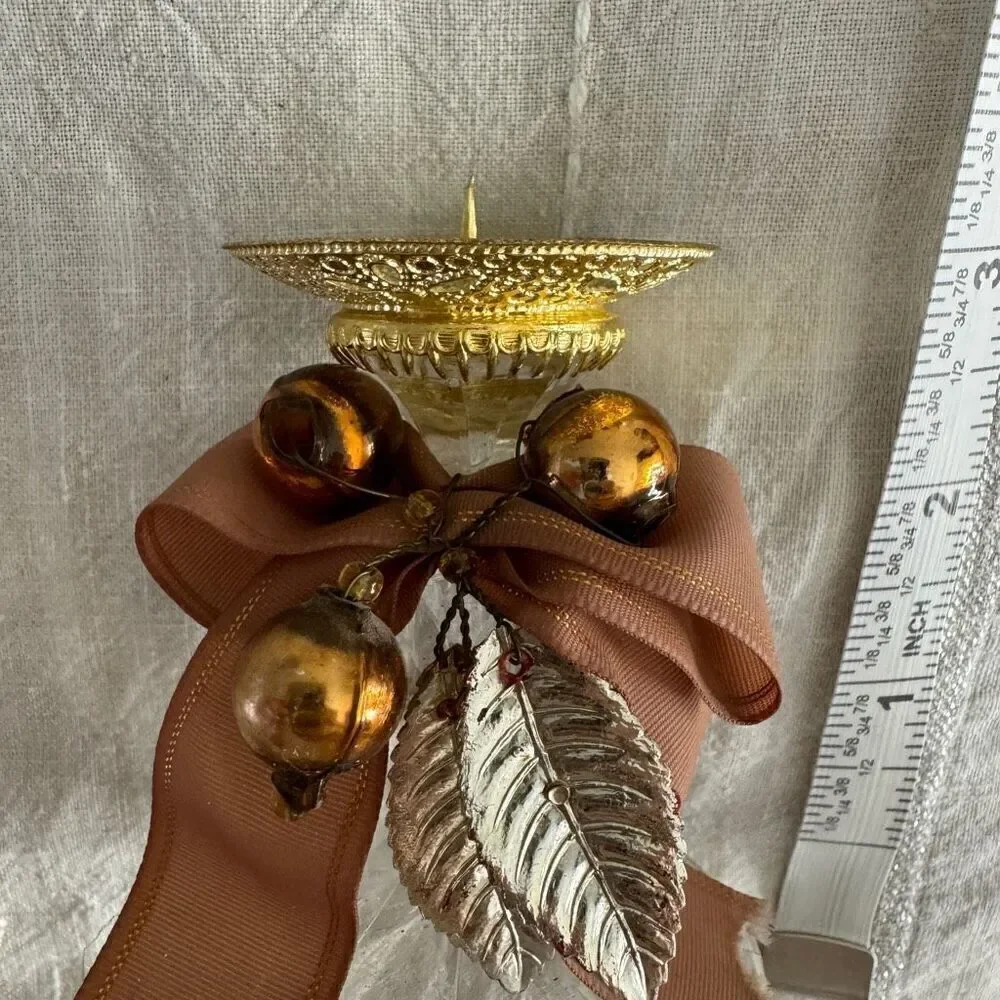 Miscellaneous Christmas Ornaments Set of 7